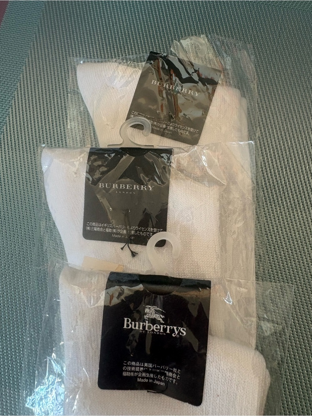 Burberry White Casual Crew Socks - 3 packs